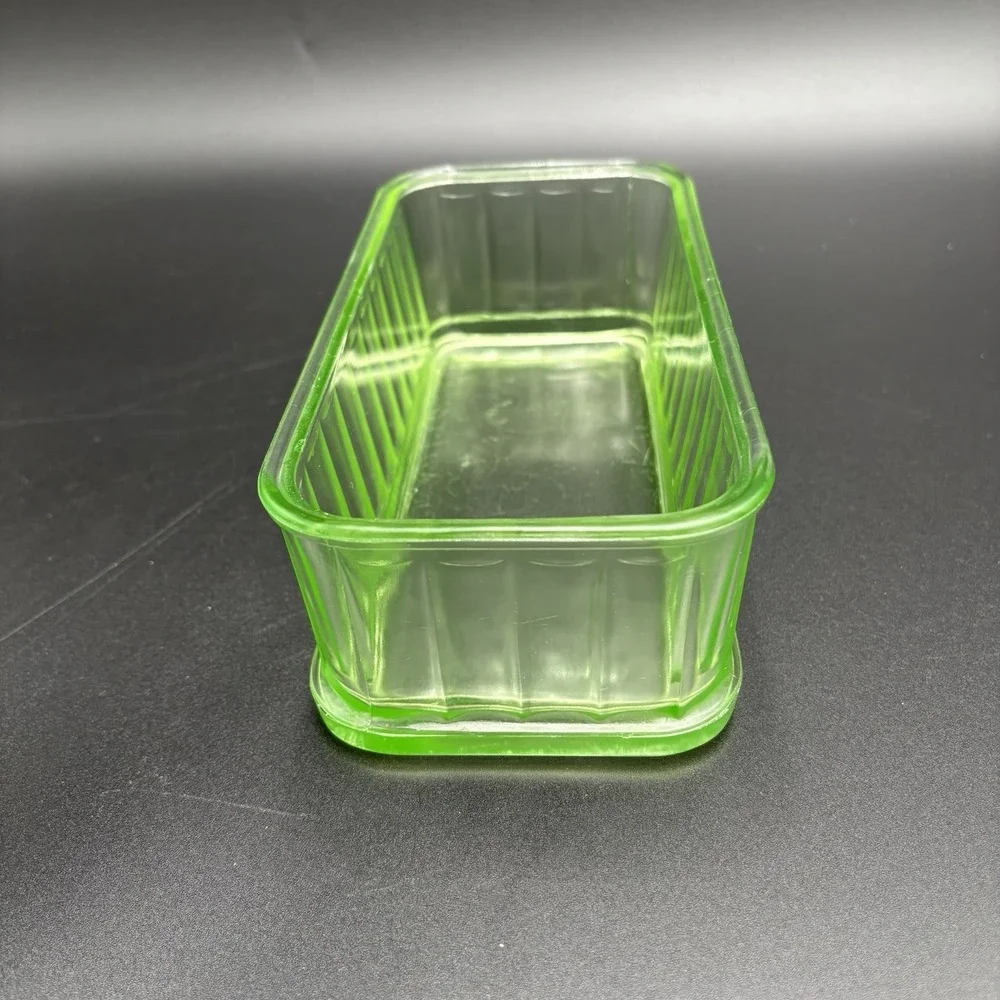 Vintage Uranium Vaseline Glass Baking Dish Anchor Hocking 1930's Glow